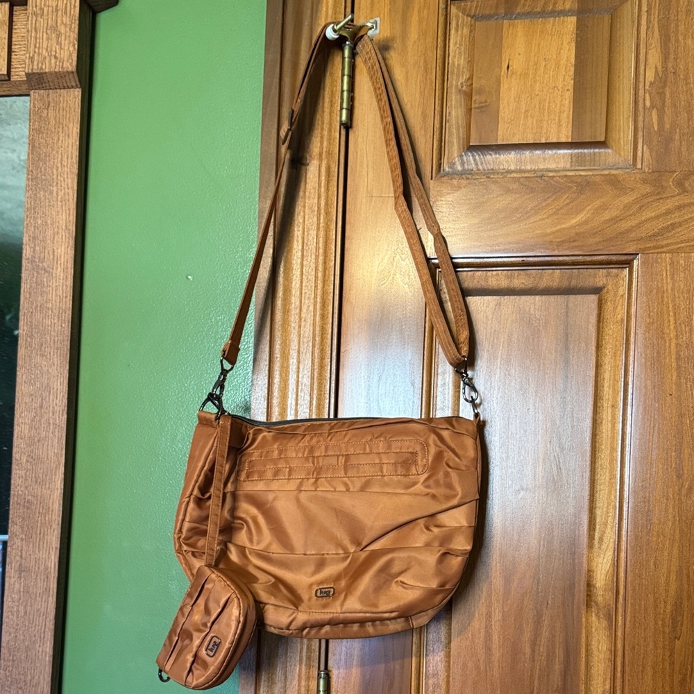 Lug Tan Crossbody Bag with Pouch